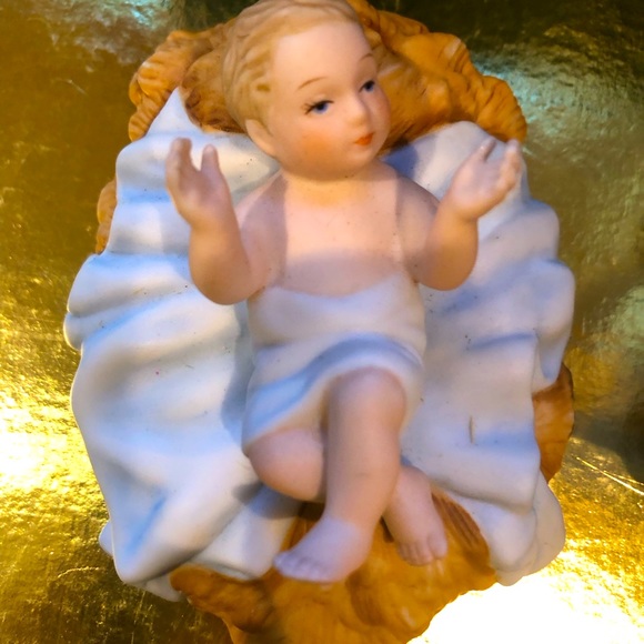 Lenox Renaissance Nativity Set - Mary and Baby Jesus - Picture 3 of 9